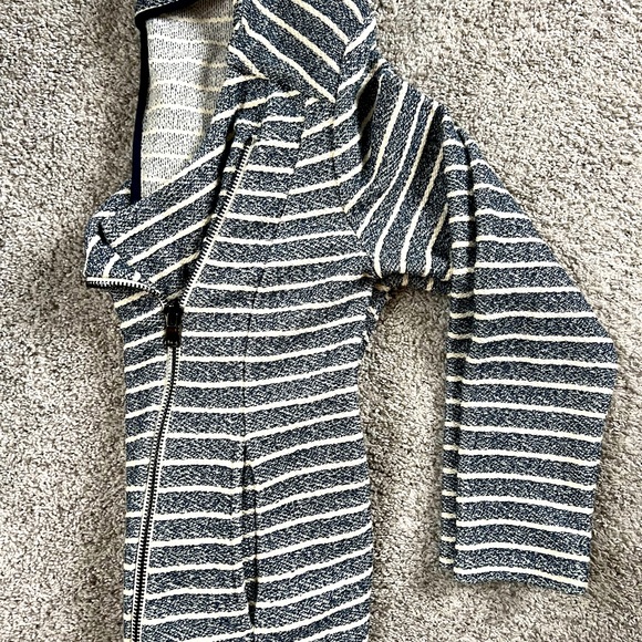 Navy and cream Lou and Grey top - Picture 5 of 10